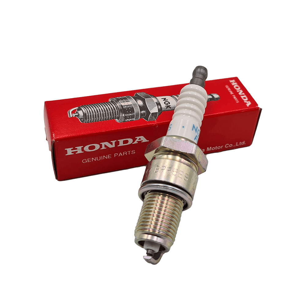 Honda Spark Plug for GX630 - Chapman Machinery